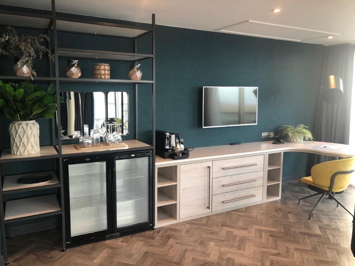 Waterfront Southport Hotel Extérieur photo