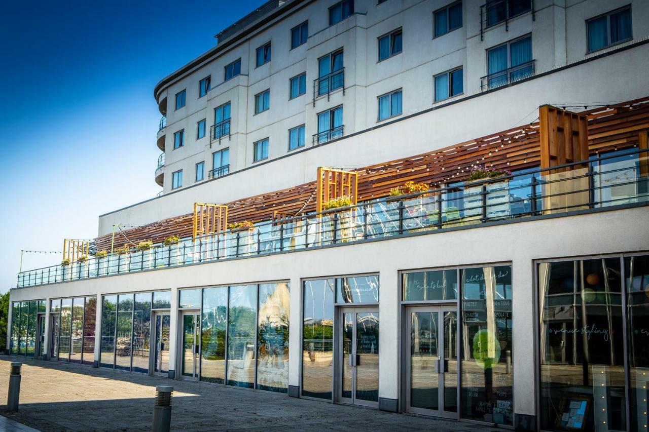 Waterfront Southport Hotel Extérieur photo