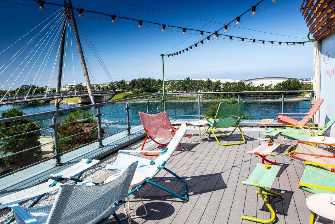 Waterfront Southport Hotel Extérieur photo